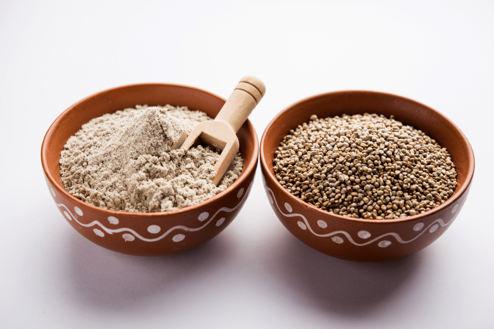 बाजरा खाने के फायदे - Bajra Benefits in Hindi